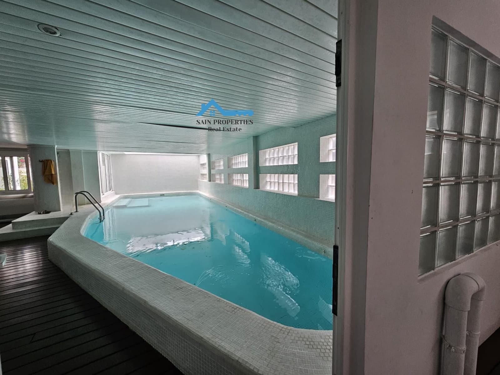 1 soverom Leilighet til salgs i Altea med svømmebasseng garasje - € 315 000 (Ref: 9390825)