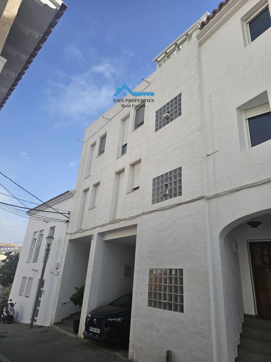 1 soverom Leilighet til salgs i Altea med svømmebasseng garasje - € 315 000 (Ref: 9390825)