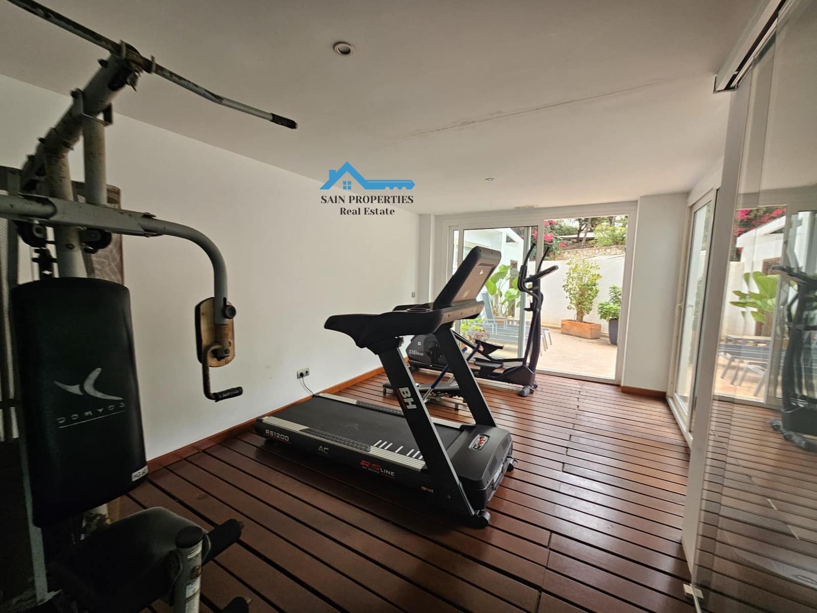 1 soverom Leilighet til salgs i Altea med svømmebasseng garasje - € 315 000 (Ref: 9390825)