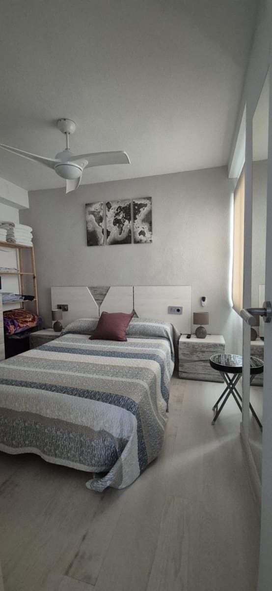 2 soveværelse Lejlighed til salg i Benidorm - € 195.000 (Ref: 9390828)