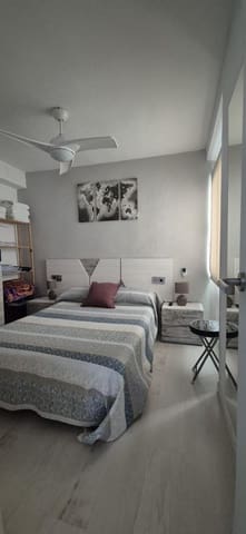 2 bedroom Flat for sale in Levante, Benidorm - € 195,000 (Ref: 9390828)