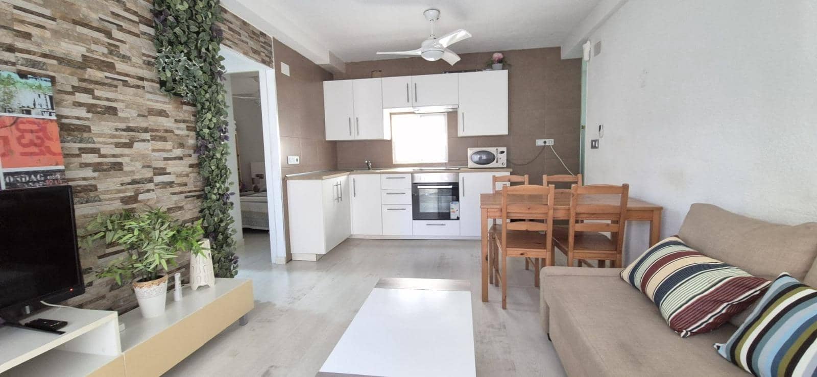 2 soveværelse Lejlighed til salg i Benidorm - € 195.000 (Ref: 9390828)