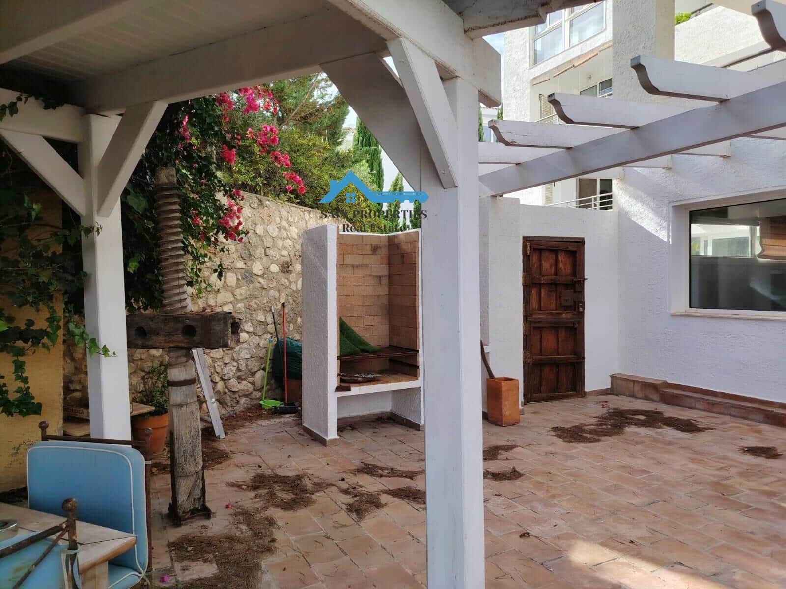 4 sypialnia Willa na sprzedaż w Altea z basenem garażem - 1 500 000 € (Ref: 9395965)