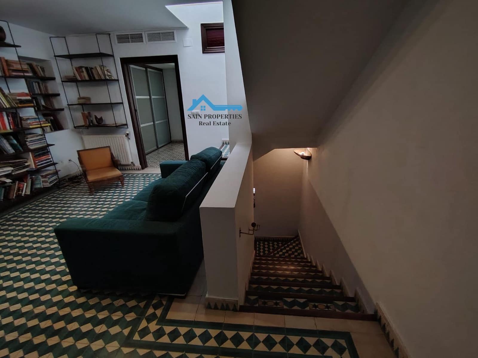 4 sypialnia Willa na sprzedaż w Altea z basenem garażem - 1 500 000 € (Ref: 9395965)