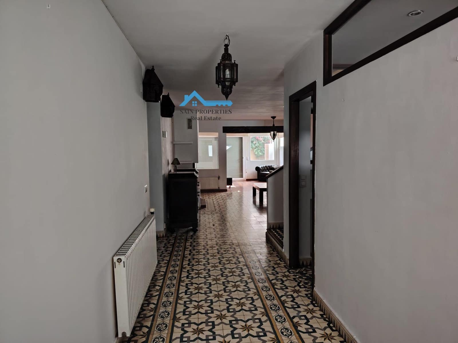 4 sypialnia Willa na sprzedaż w Altea z basenem garażem - 1 500 000 € (Ref: 9395965)