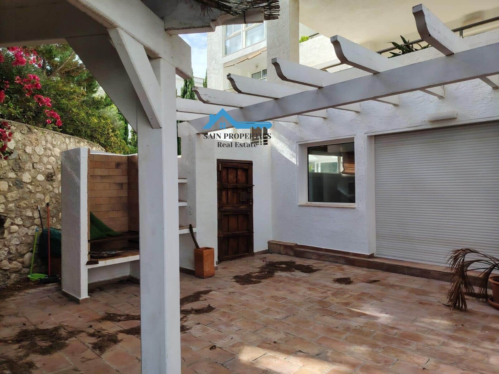 4 sypialnia Willa na sprzedaż w Altea z basenem garażem - 1 500 000 € (Ref: 9395965)