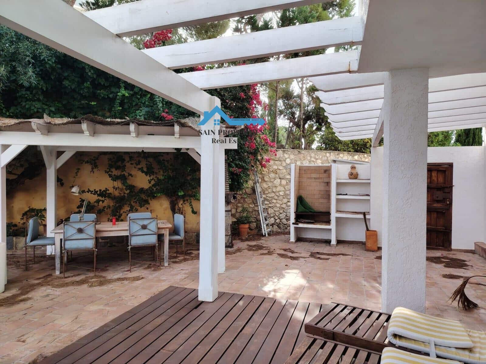 4 sypialnia Willa na sprzedaż w Altea z basenem garażem - 1 500 000 € (Ref: 9395965)