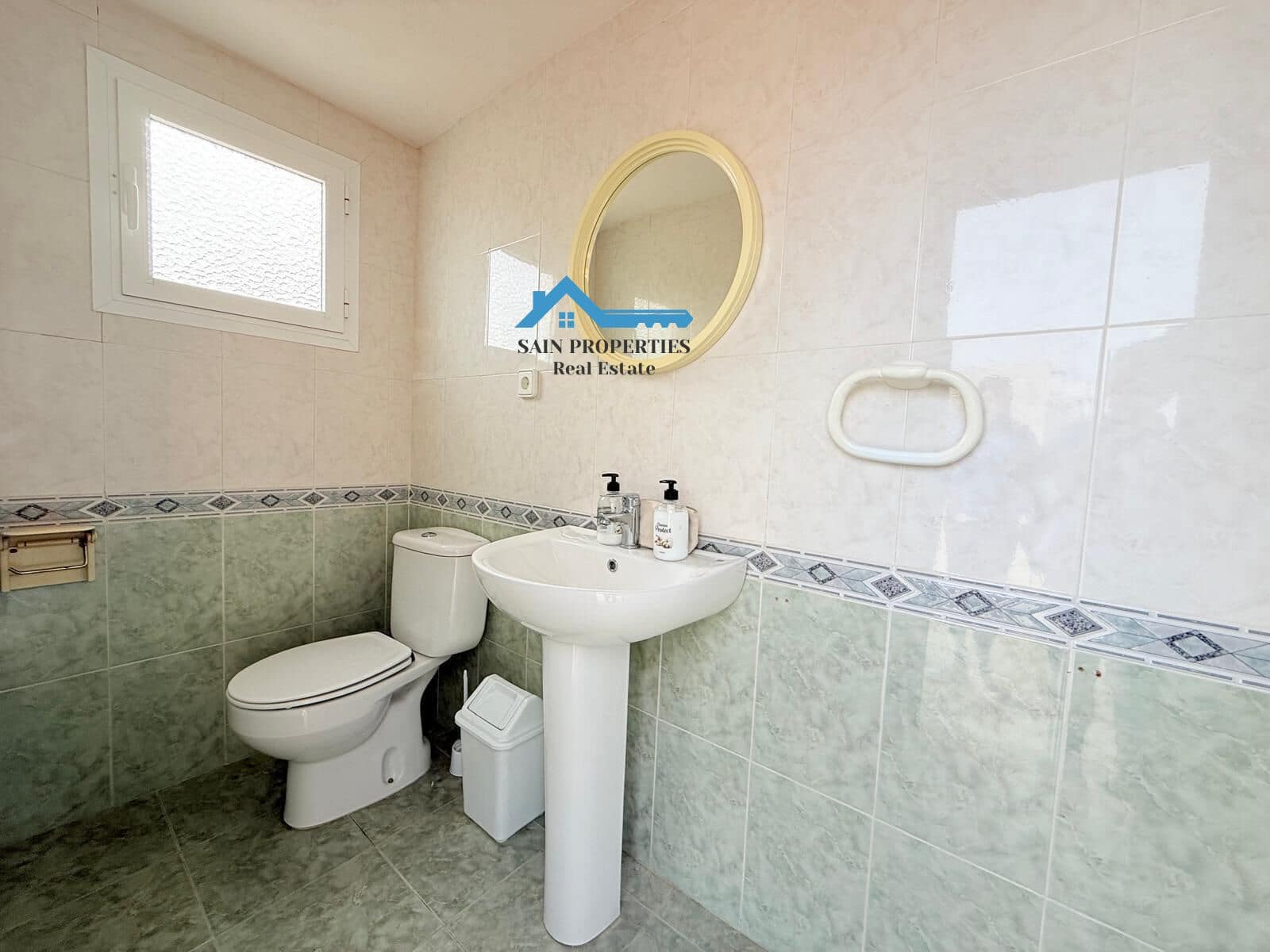 4 chambre Villa/Maison à vendre à La Villajoyosa / Vila Joiosa avec piscine - 395 000 € (Ref: 9406811)