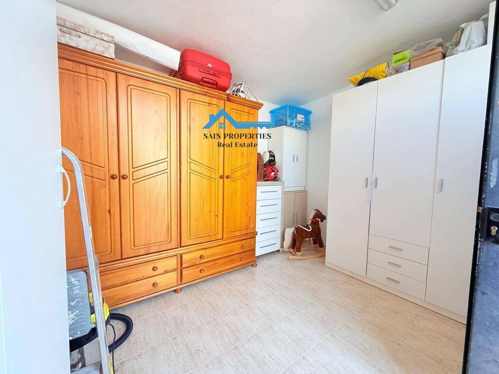 4 chambre Villa/Maison à vendre à La Villajoyosa / Vila Joiosa avec piscine - 395 000 € (Ref: 9406811)