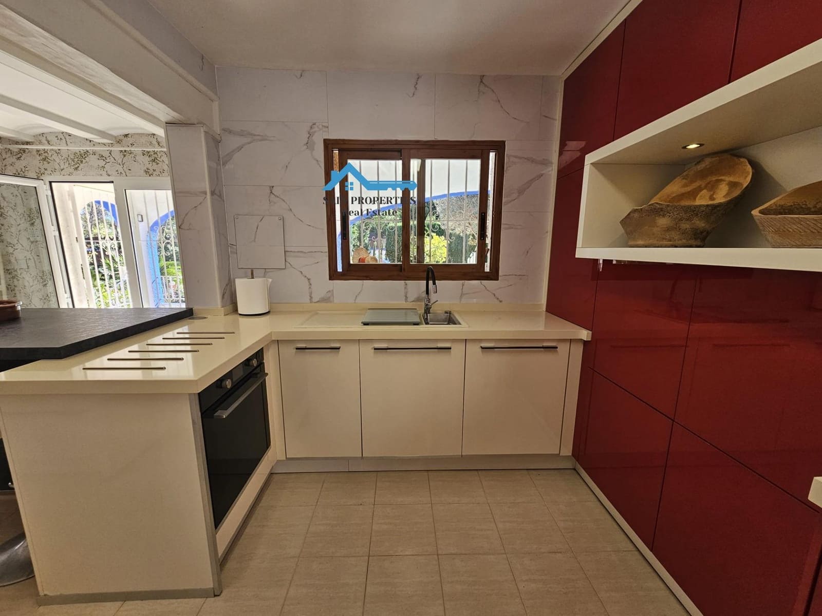 4 sypialnia Willa na sprzedaż w Altea z basenem garażem - 599 000 € (Ref: 9406814)