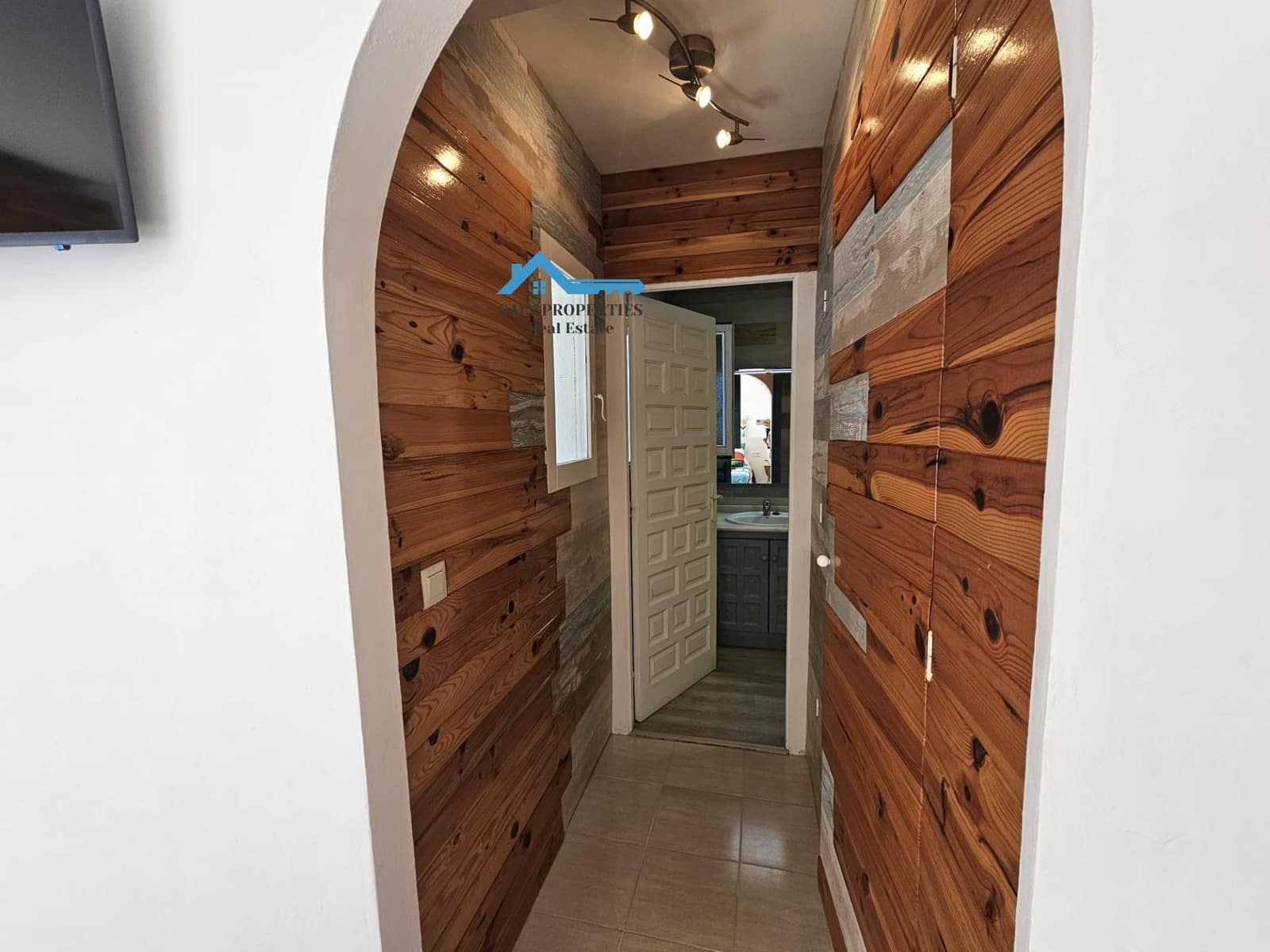 4 sypialnia Willa na sprzedaż w Altea z basenem garażem - 599 000 € (Ref: 9406814)