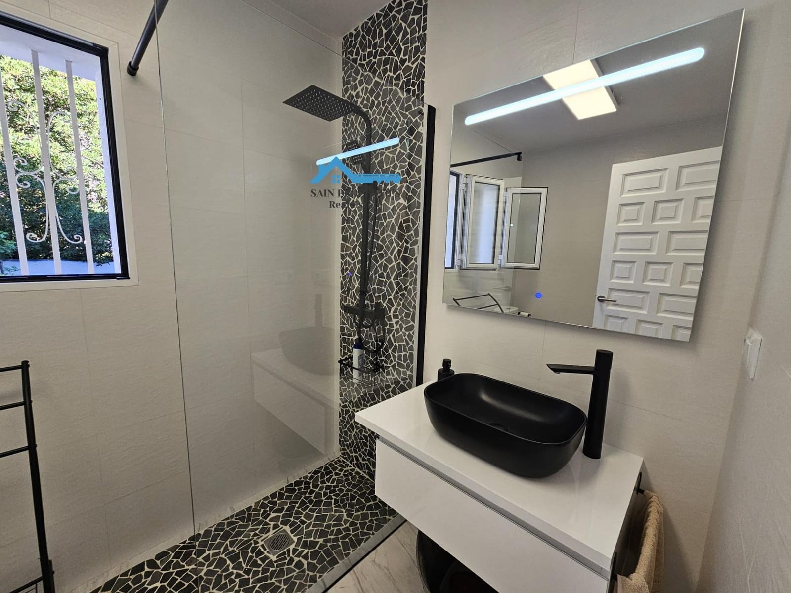 4 sypialnia Willa na sprzedaż w Altea z basenem garażem - 599 000 € (Ref: 9406814)