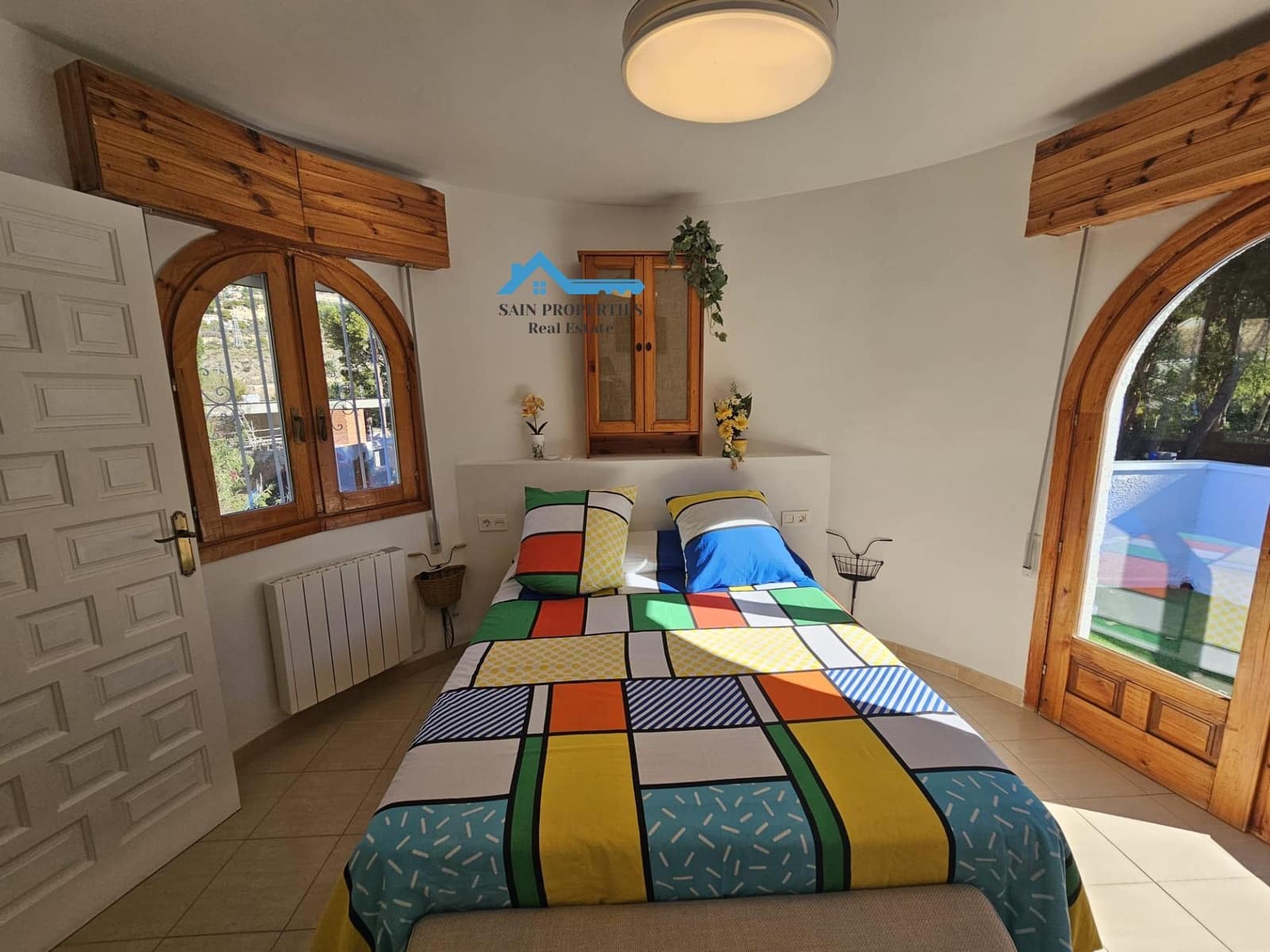 4 sypialnia Willa na sprzedaż w Altea z basenem garażem - 599 000 € (Ref: 9406814)