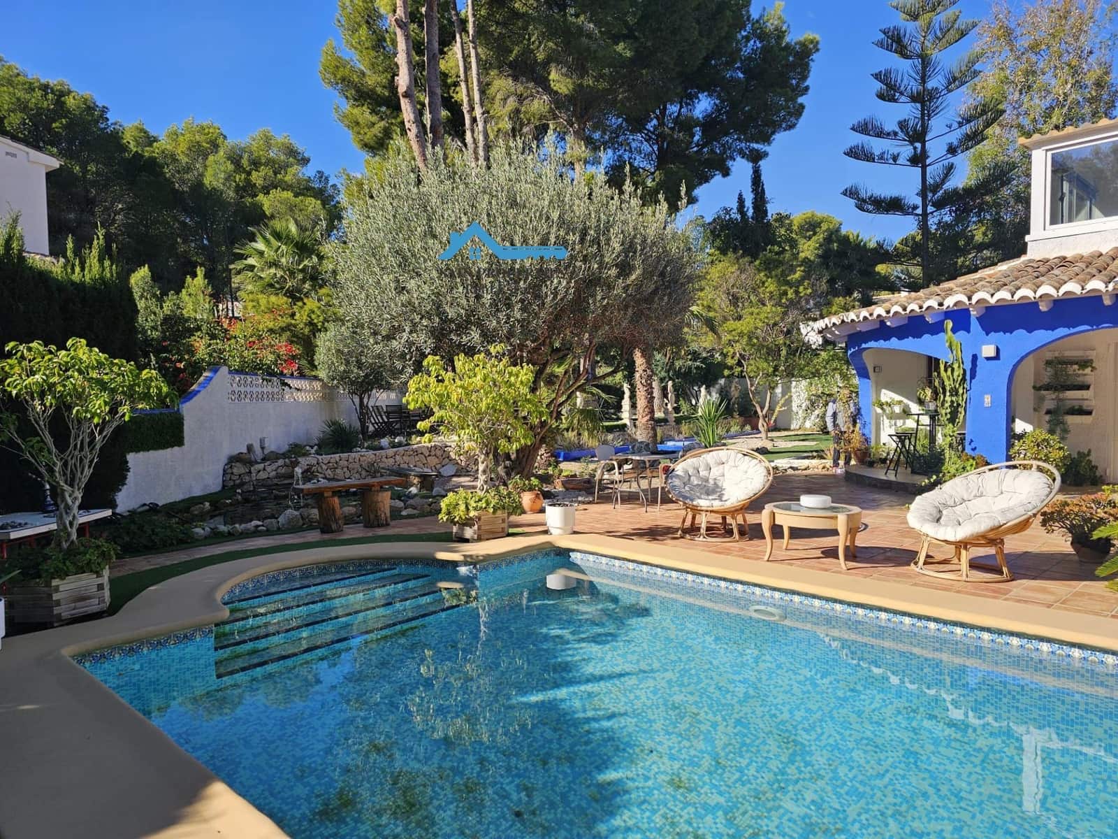 4 sypialnia Willa na sprzedaż w Altea z basenem garażem - 599 000 € (Ref: 9406814)