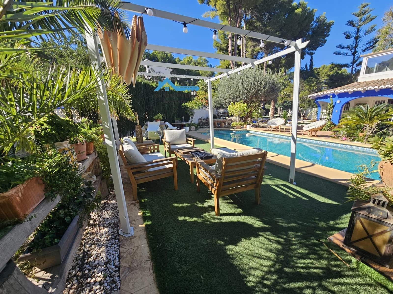 4 sypialnia Willa na sprzedaż w Altea z basenem garażem - 599 000 € (Ref: 9406814)