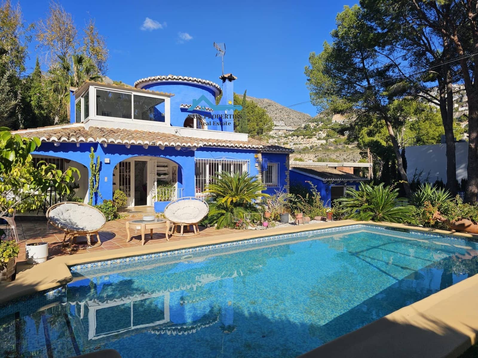 4 sypialnia Willa na sprzedaż w Altea z basenem garażem - 599 000 € (Ref: 9406814)