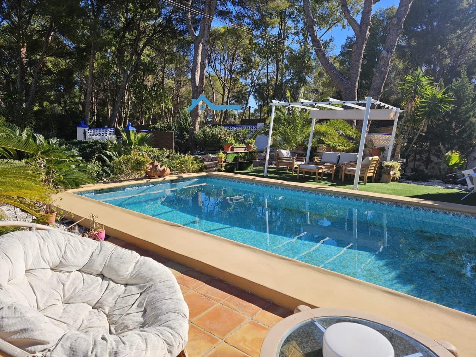 4 sypialnia Willa na sprzedaż w Altea z basenem garażem - 599 000 € (Ref: 9406814)