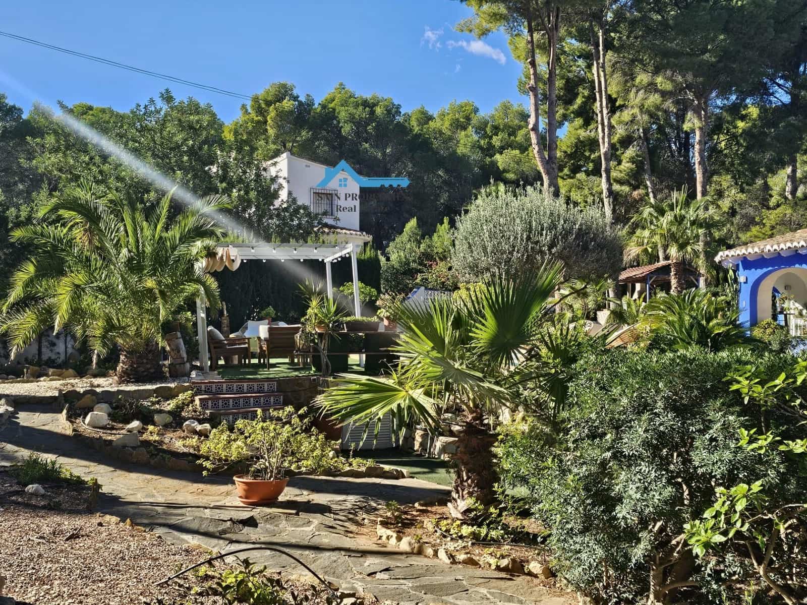 4 sypialnia Willa na sprzedaż w Altea z basenem garażem - 599 000 € (Ref: 9406814)