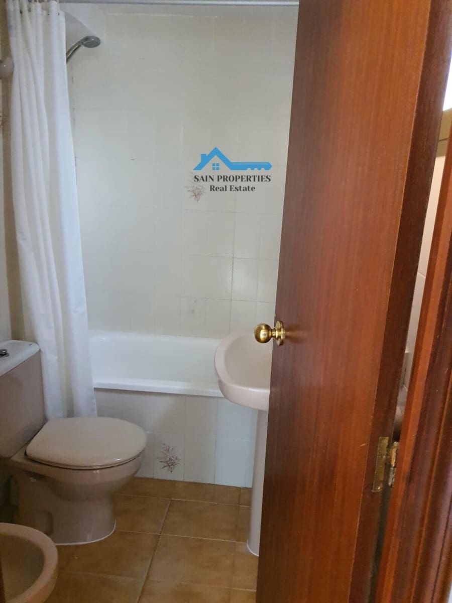 2 sovrum Lägenhet till salu i Benidorm med pool - 210 000 € (Ref: 9414069)