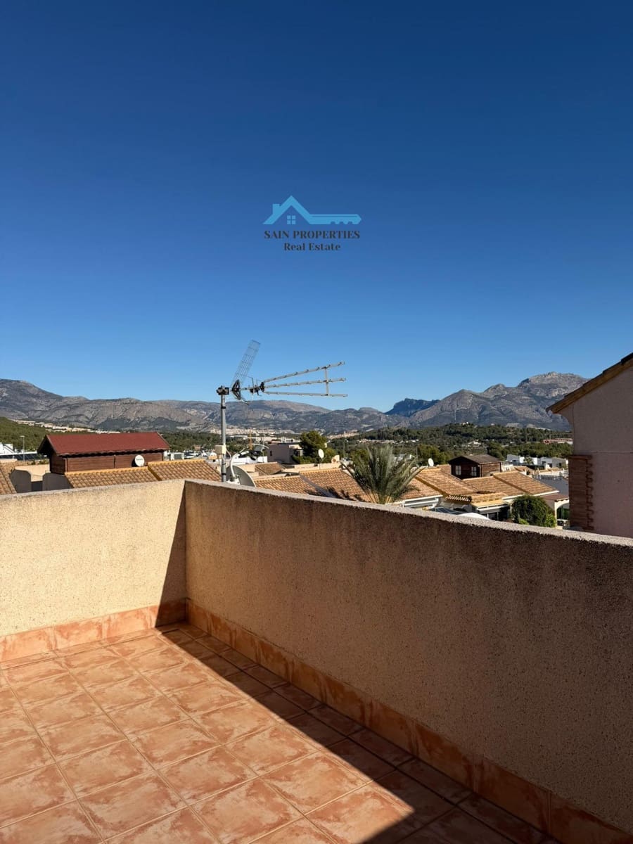 3 makuuhuone Huvila myytävänä paikassa Polop mukana uima-altaan - 280 000 € (Ref: 9419680)