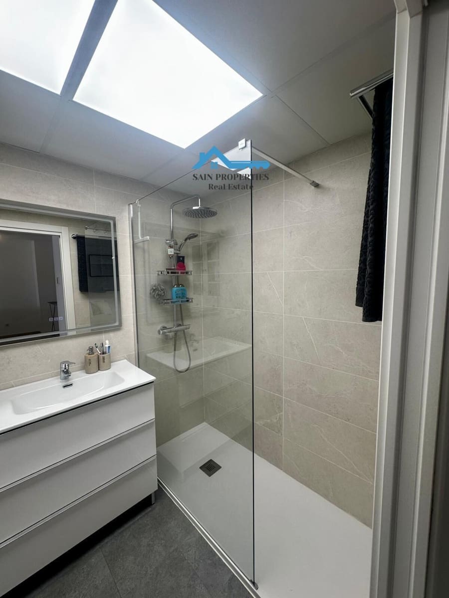 Piso de 1 habitación en La Villajoyosa / Vila Joiosa en venta con piscina garaje - 225.000 € (Ref: 9427160)