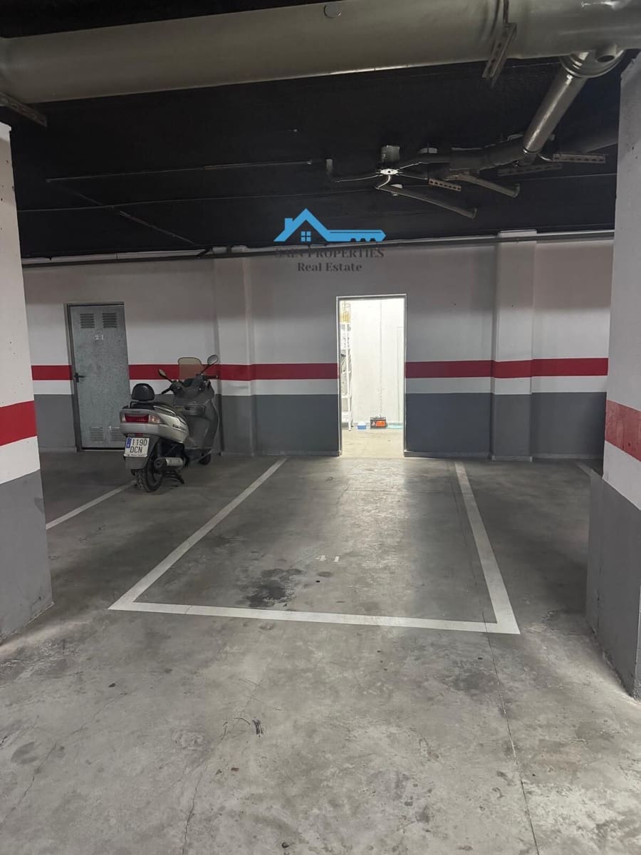 Piso de 1 habitación en La Villajoyosa / Vila Joiosa en venta con piscina garaje - 225.000 € (Ref: 9427160)