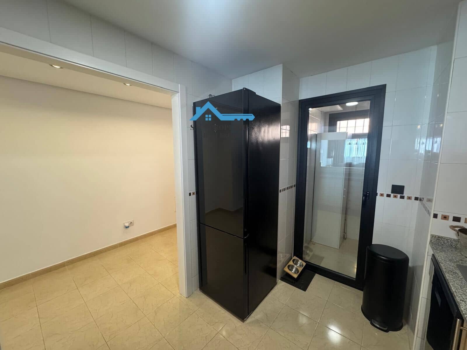 Piso de 1 habitación en La Villajoyosa / Vila Joiosa en venta con piscina garaje - 225.000 € (Ref: 9427160)