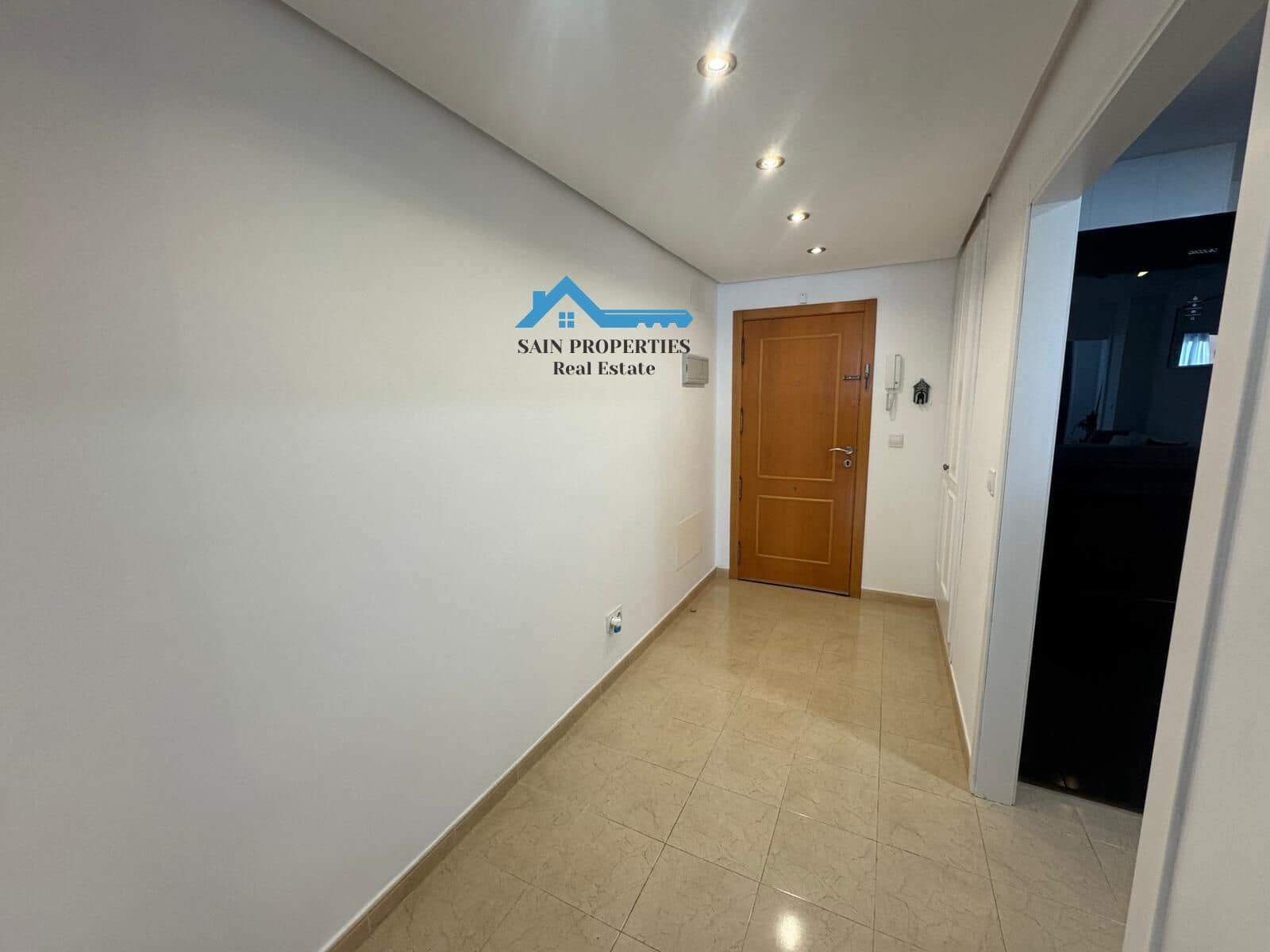 Piso de 1 habitación en La Villajoyosa / Vila Joiosa en venta con piscina garaje - 225.000 € (Ref: 9427160)