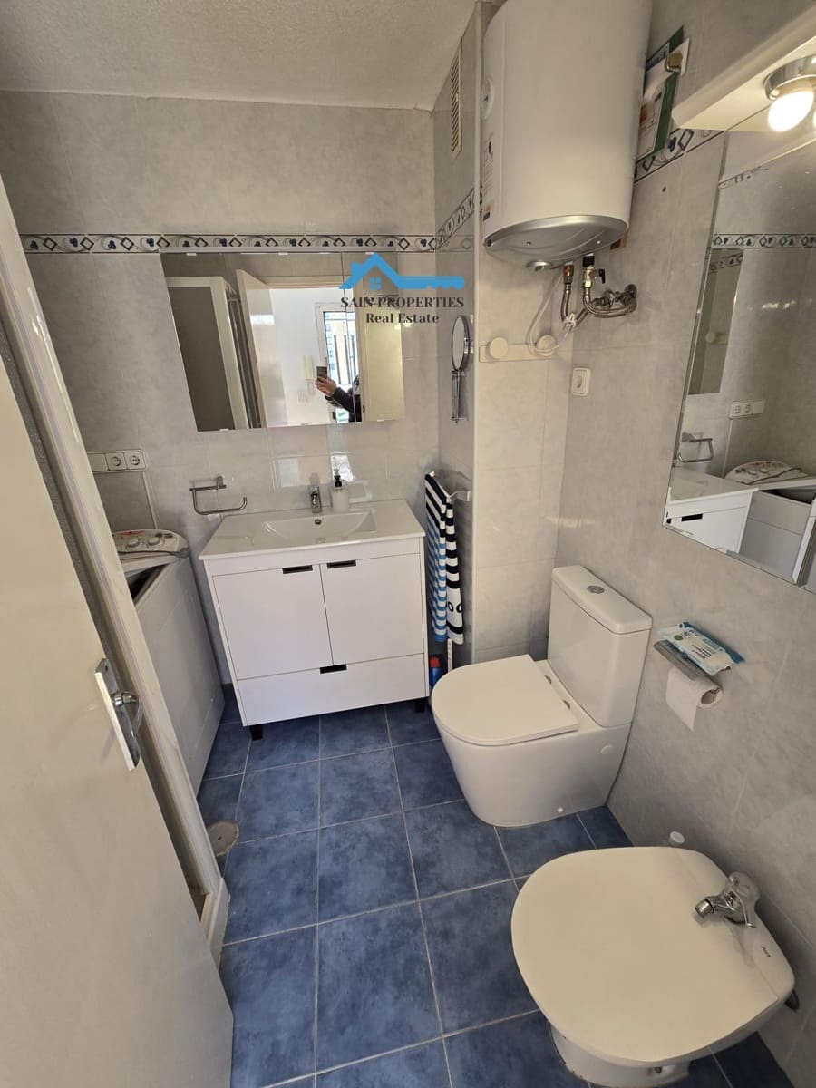 Piso de 1 habitación en Benidorm en venta - 170.000 € (Ref: 9427162)