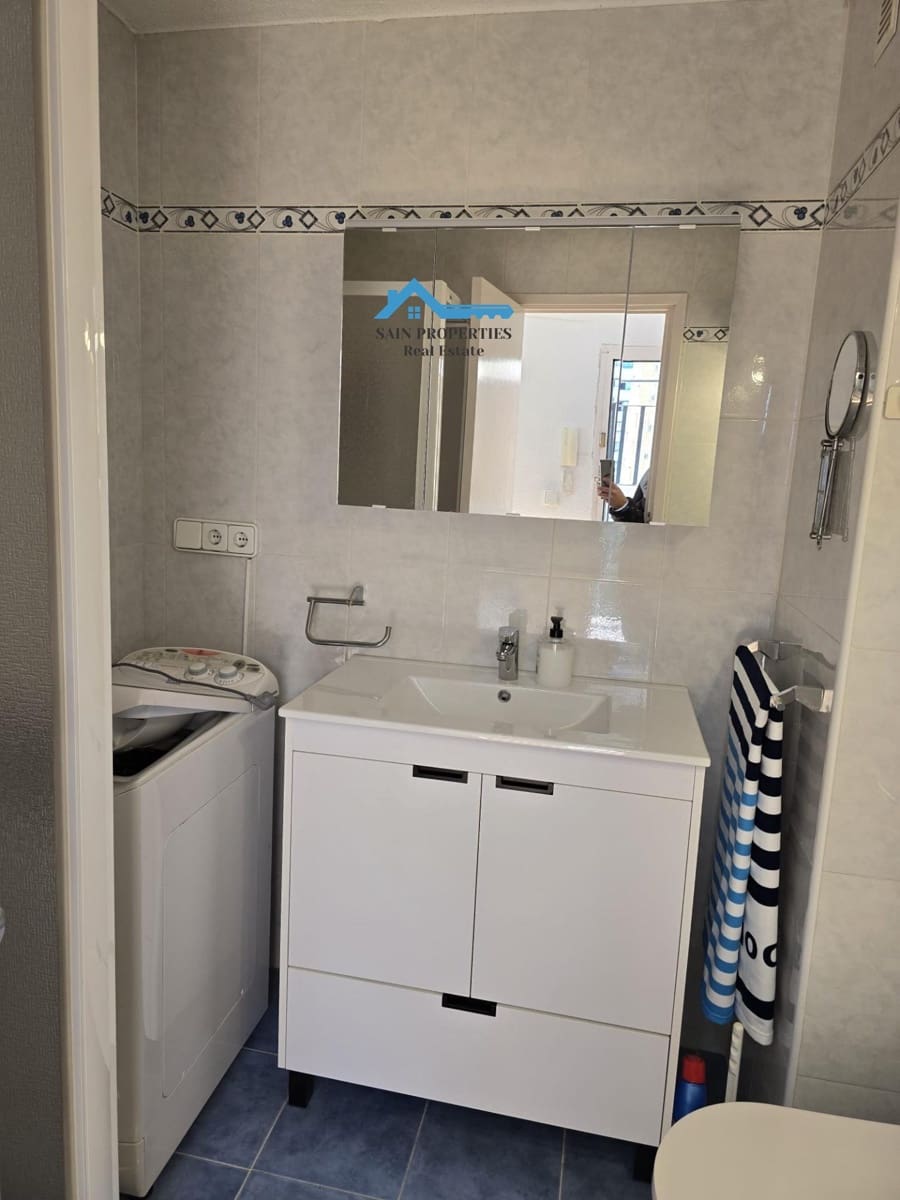 Piso de 1 habitación en Benidorm en venta - 170.000 € (Ref: 9427162)