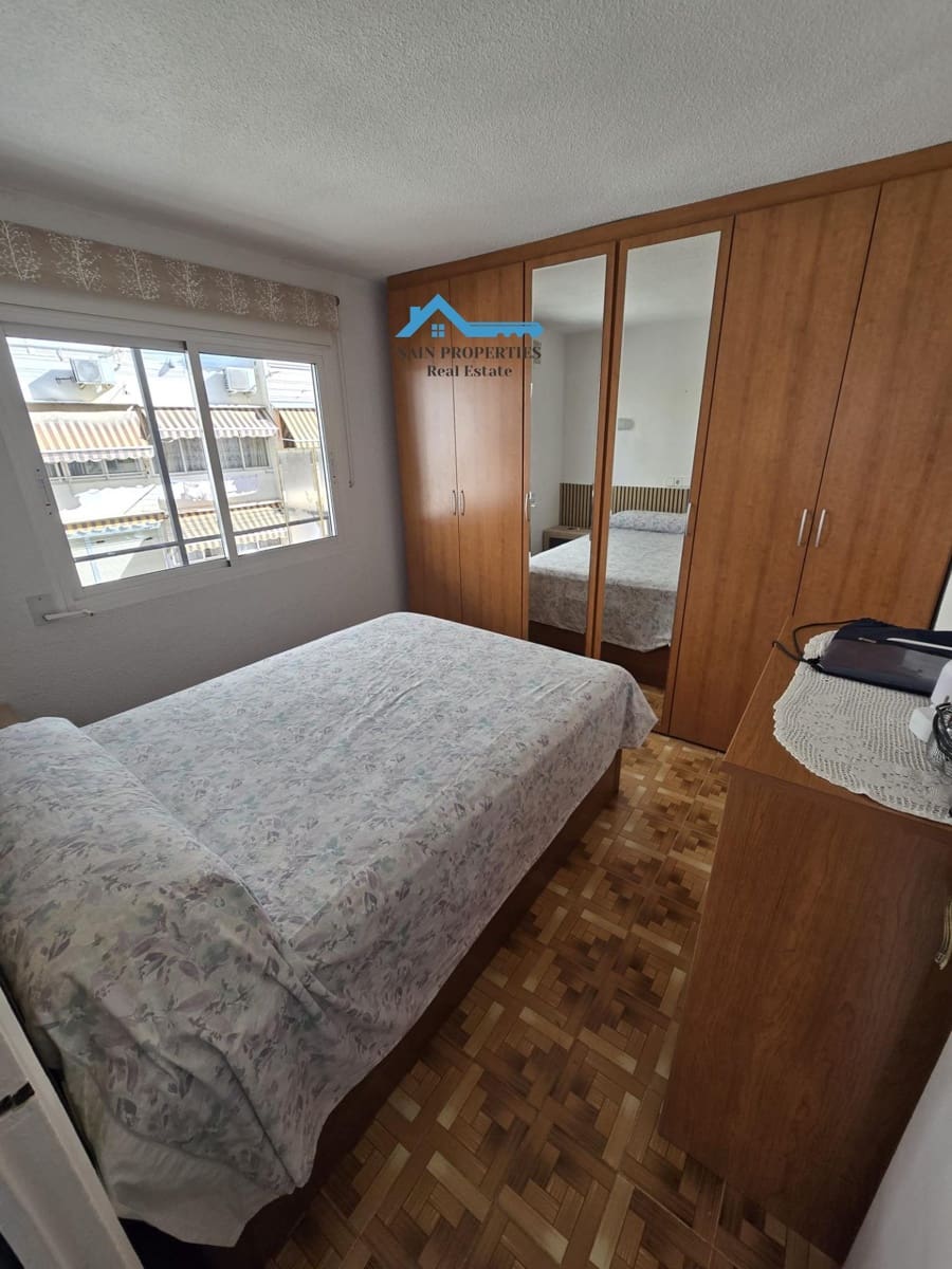 Piso de 1 habitación en Benidorm en venta - 170.000 € (Ref: 9427162)