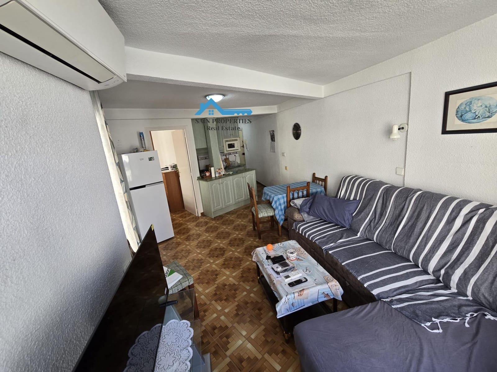 Piso de 1 habitación en Benidorm en venta - 170.000 € (Ref: 9427162)