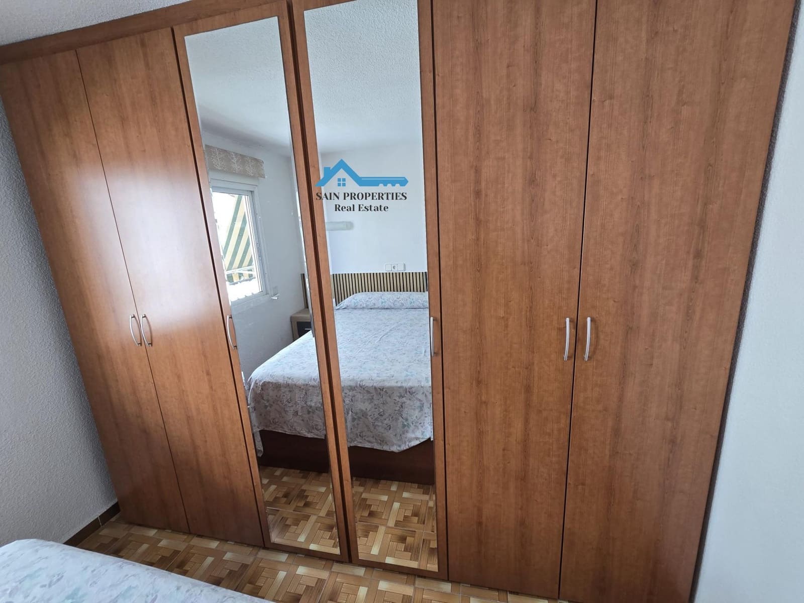 Piso de 1 habitación en Benidorm en venta - 170.000 € (Ref: 9427162)