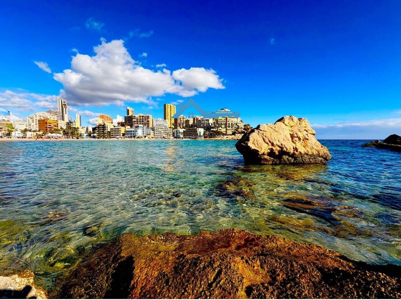 Apartamento de 2 habitaciones en La Villajoyosa / Vila Joiosa en venta con piscina garaje - 420.000 € (Ref: 9431054)