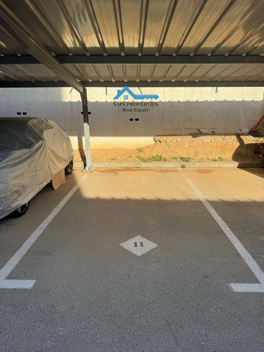 2 bedroom Flat for sale in Benidorm with pool - € 239,000 (Ref: 9440083)