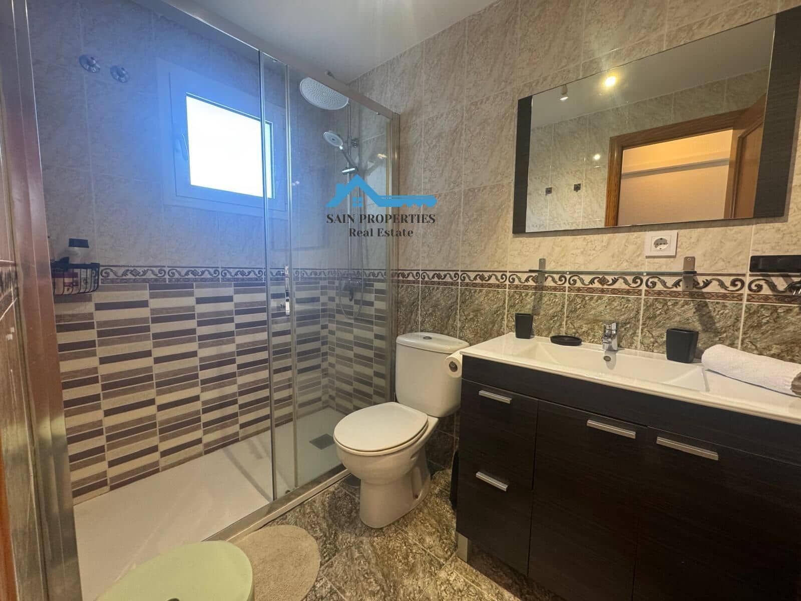 2 bedroom Flat for sale in Benidorm with pool - € 239,000 (Ref: 9440083)