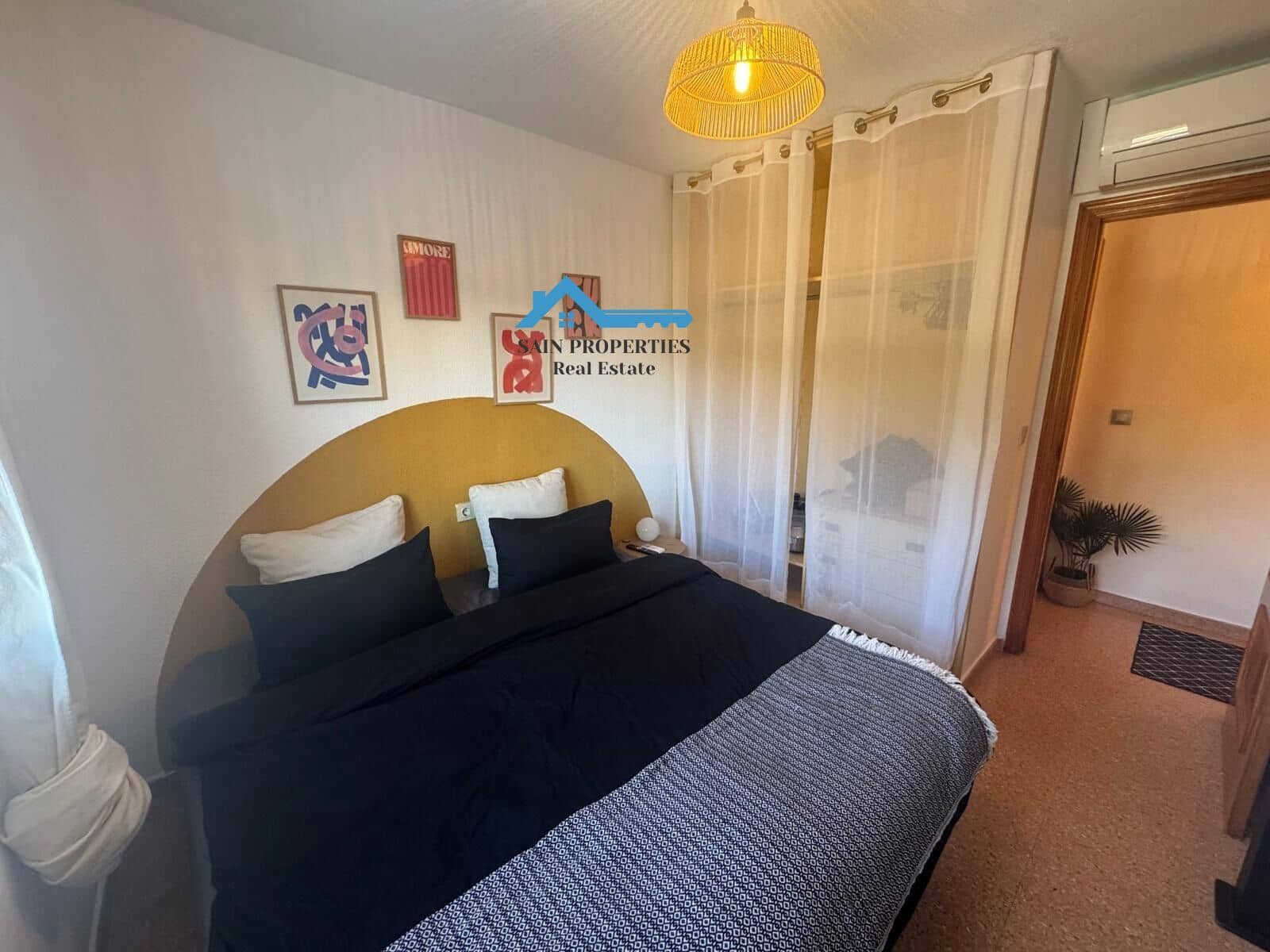 2 bedroom Flat for sale in Benidorm with pool - € 239,000 (Ref: 9440083)