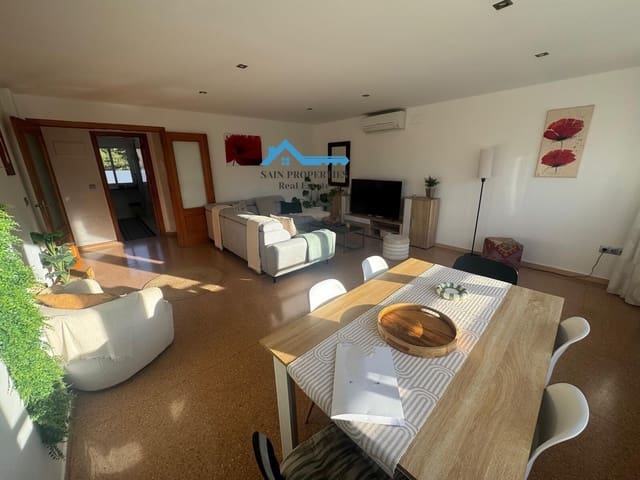 2 bedroom Flat for sale in Benidorm with pool - € 239,000 (Ref: 9440083)