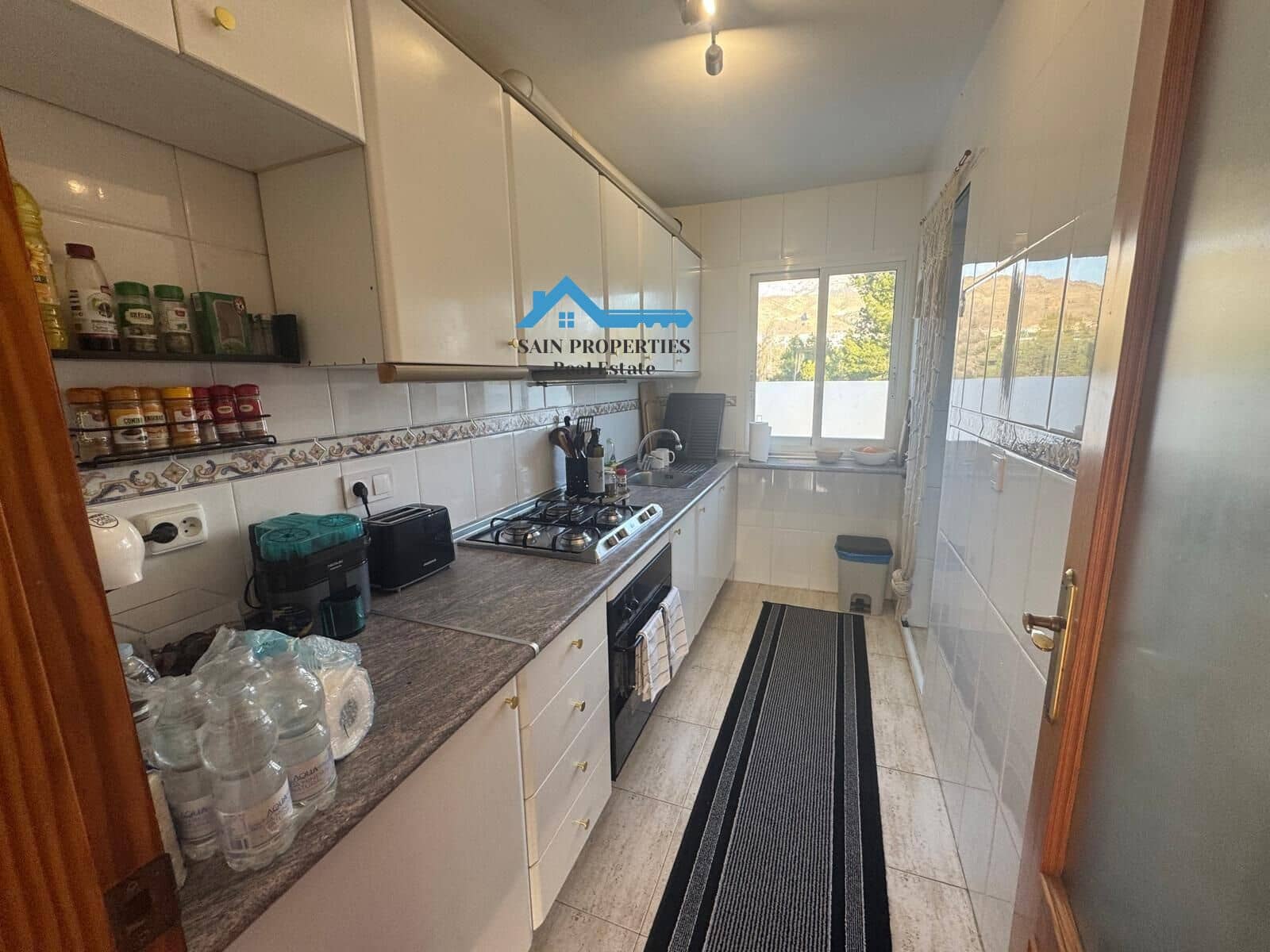 2 bedroom Flat for sale in Benidorm with pool - € 239,000 (Ref: 9440083)