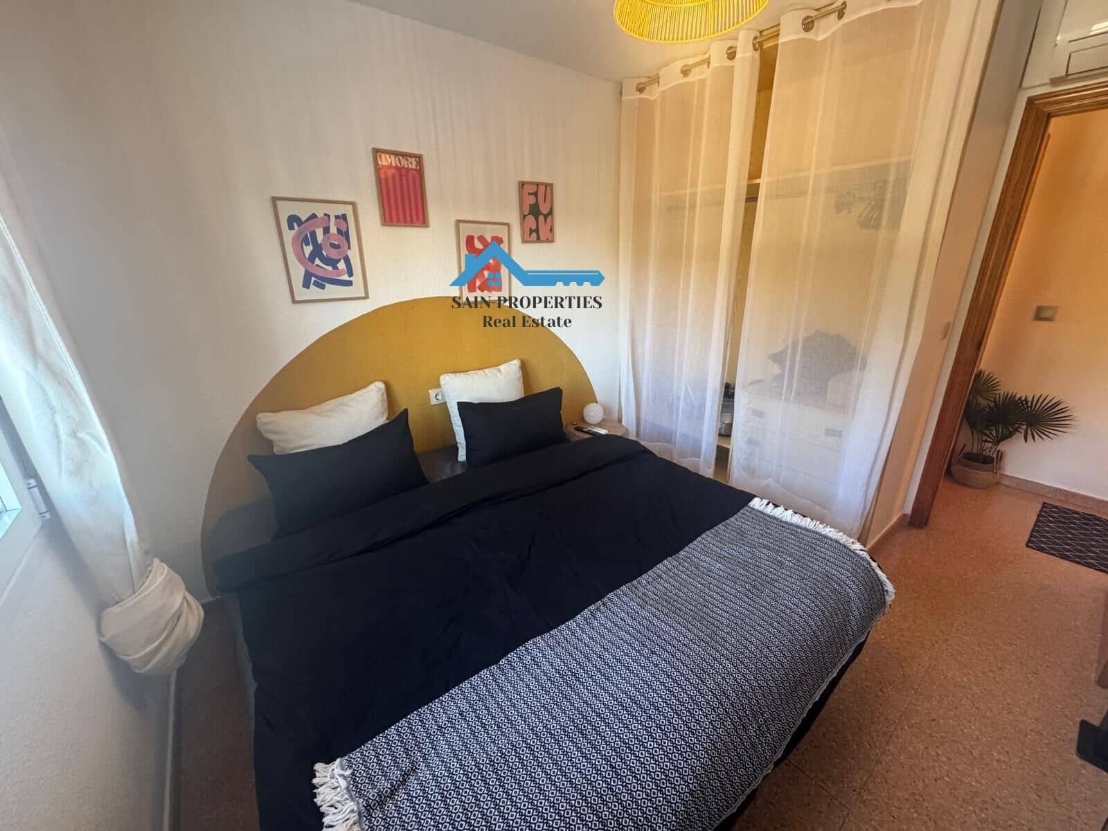 2 bedroom Flat for sale in Benidorm with pool - € 239,000 (Ref: 9440083)