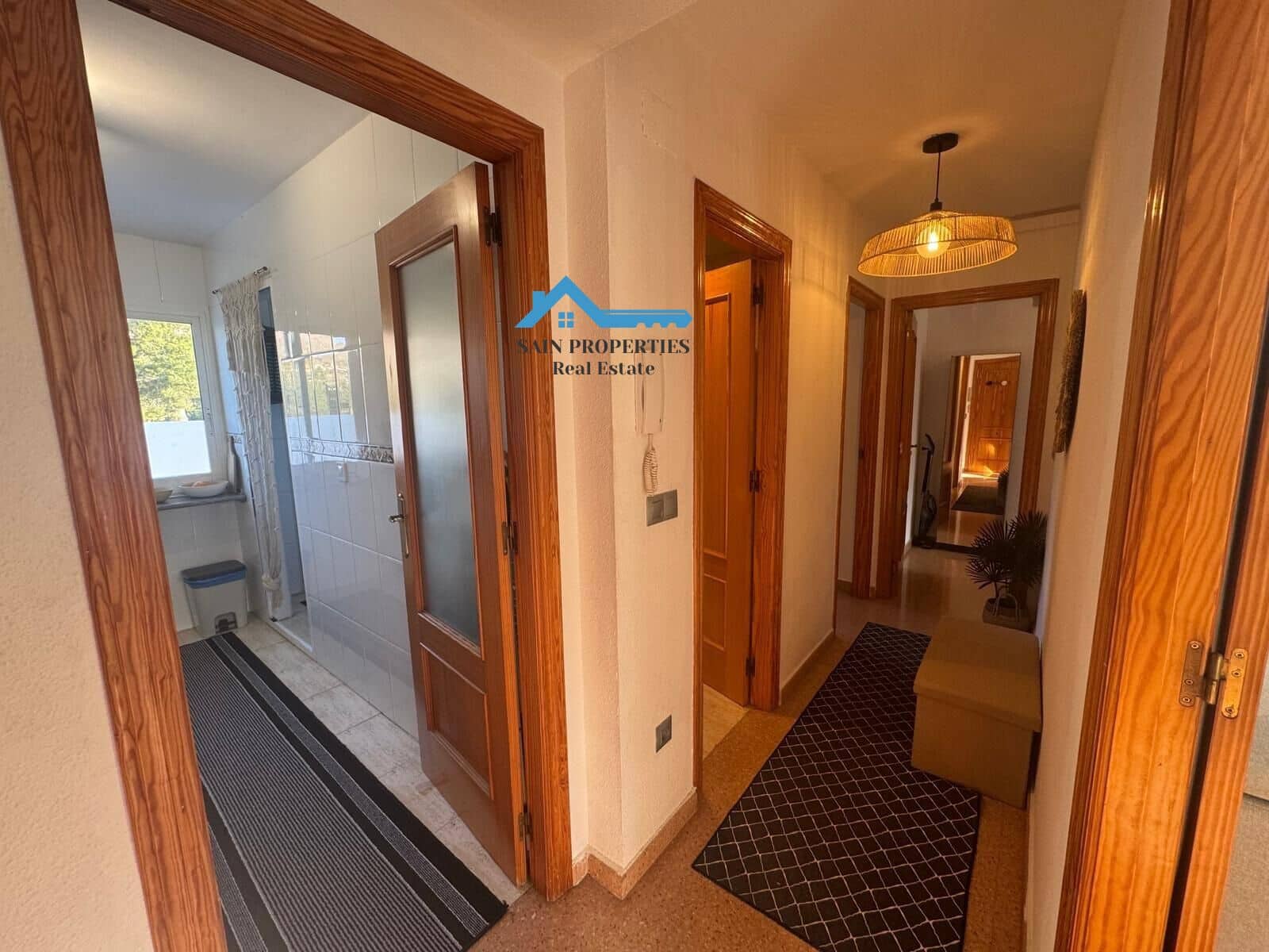 2 bedroom Flat for sale in Benidorm with pool - € 239,000 (Ref: 9440083)