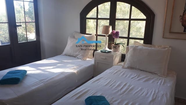 3 soveværelse Villa til salg i Barranco Hondo, La Nucia - € 380.000 (Ref: 9440088)