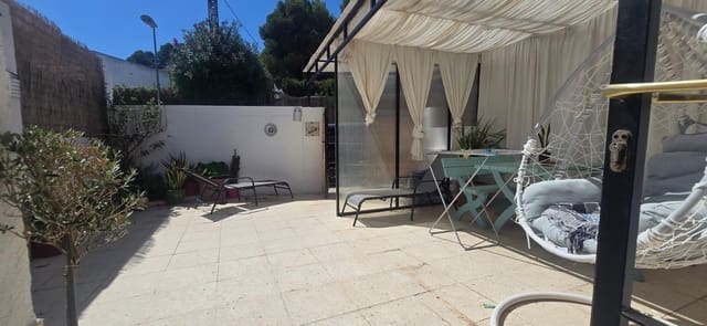 5 quarto Bungalow para venda em La Nucia com piscina - 280 000 € (Ref: 9440089)