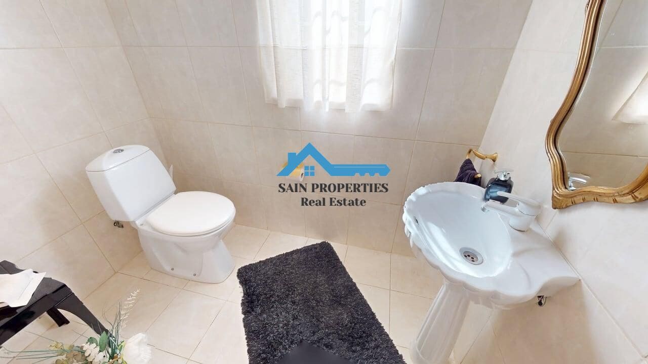 Chalet de 4 habitaciones en Alfaz del Pi / L'Alfàs del Pi en venta con piscina garaje - 850.000 € (Ref: 9446300)