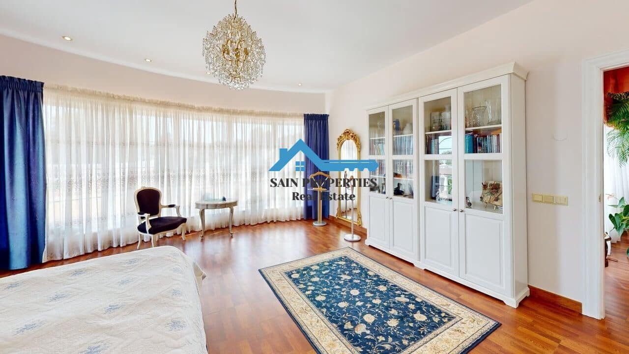 Chalet de 4 habitaciones en Alfaz del Pi / L'Alfàs del Pi en venta con piscina garaje - 850.000 € (Ref: 9446300)