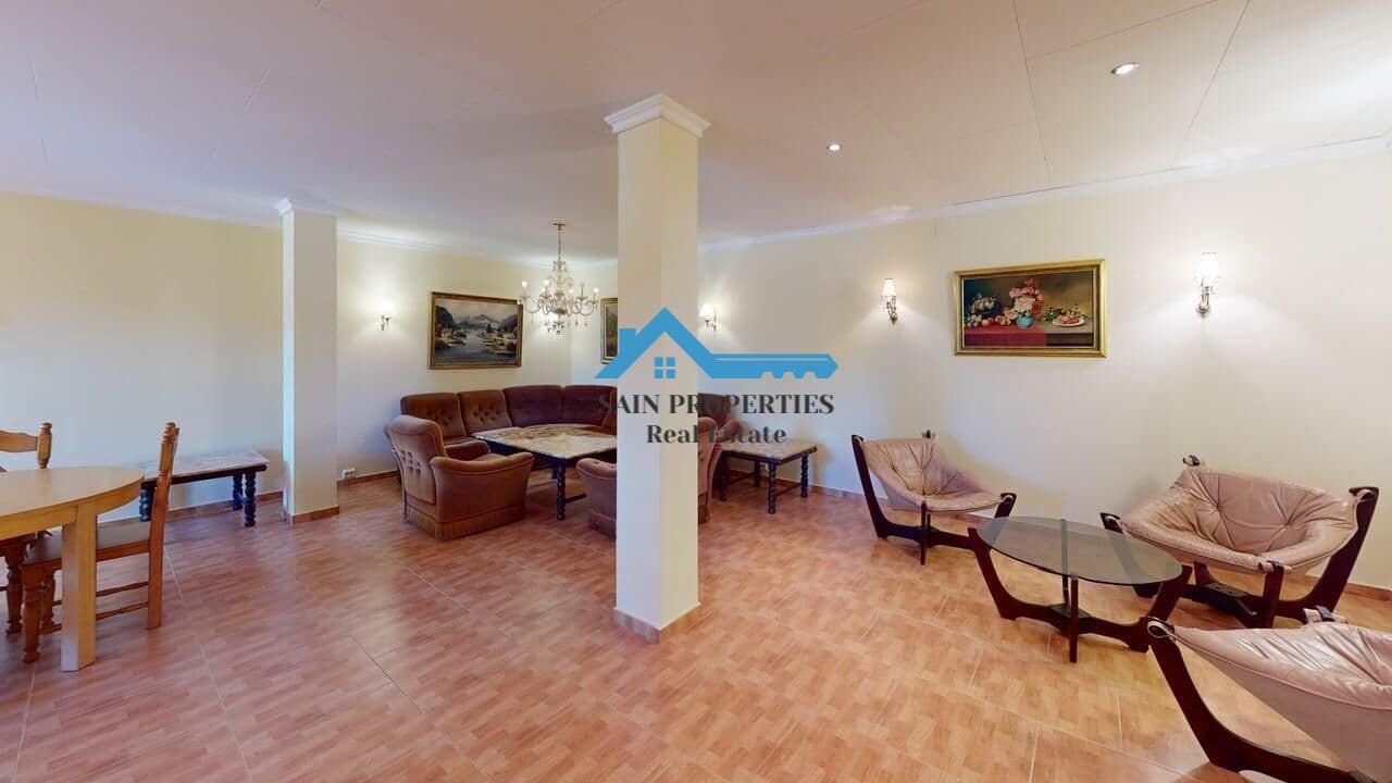 Chalet de 4 habitaciones en Alfaz del Pi / L'Alfàs del Pi en venta con piscina garaje - 850.000 € (Ref: 9446300)