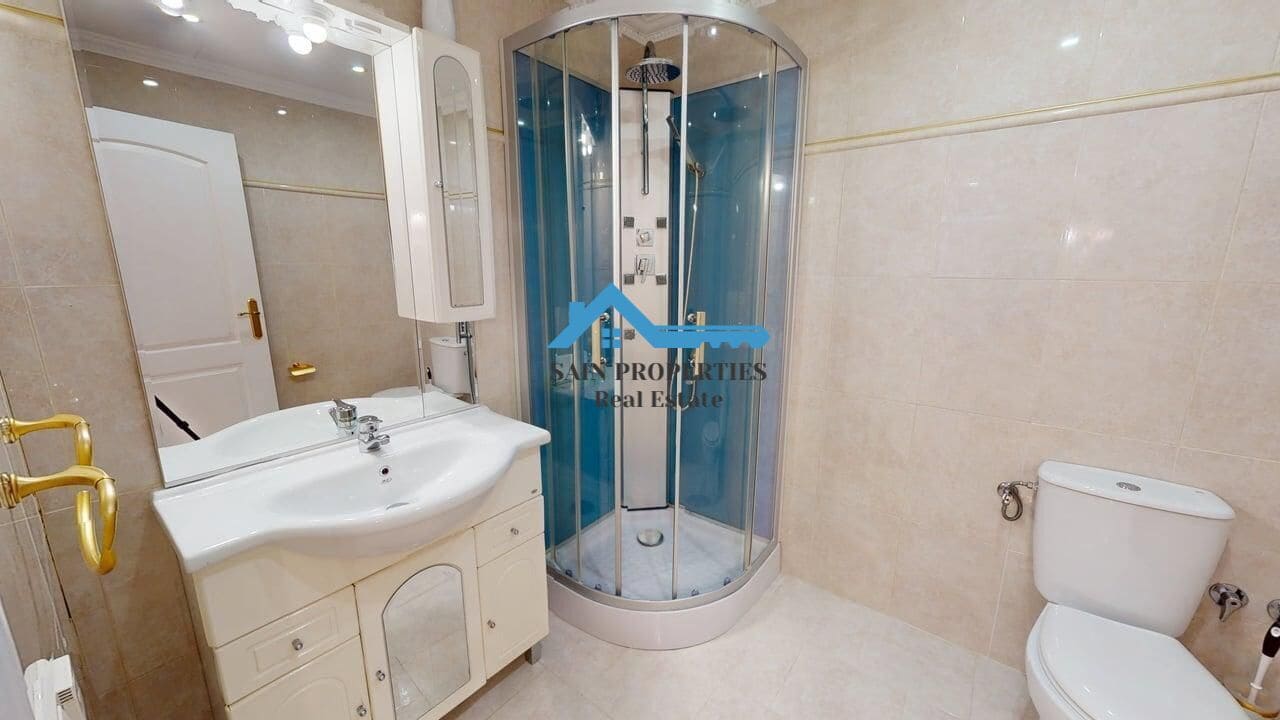 Chalet de 4 habitaciones en Alfaz del Pi / L'Alfàs del Pi en venta con piscina garaje - 850.000 € (Ref: 9446300)