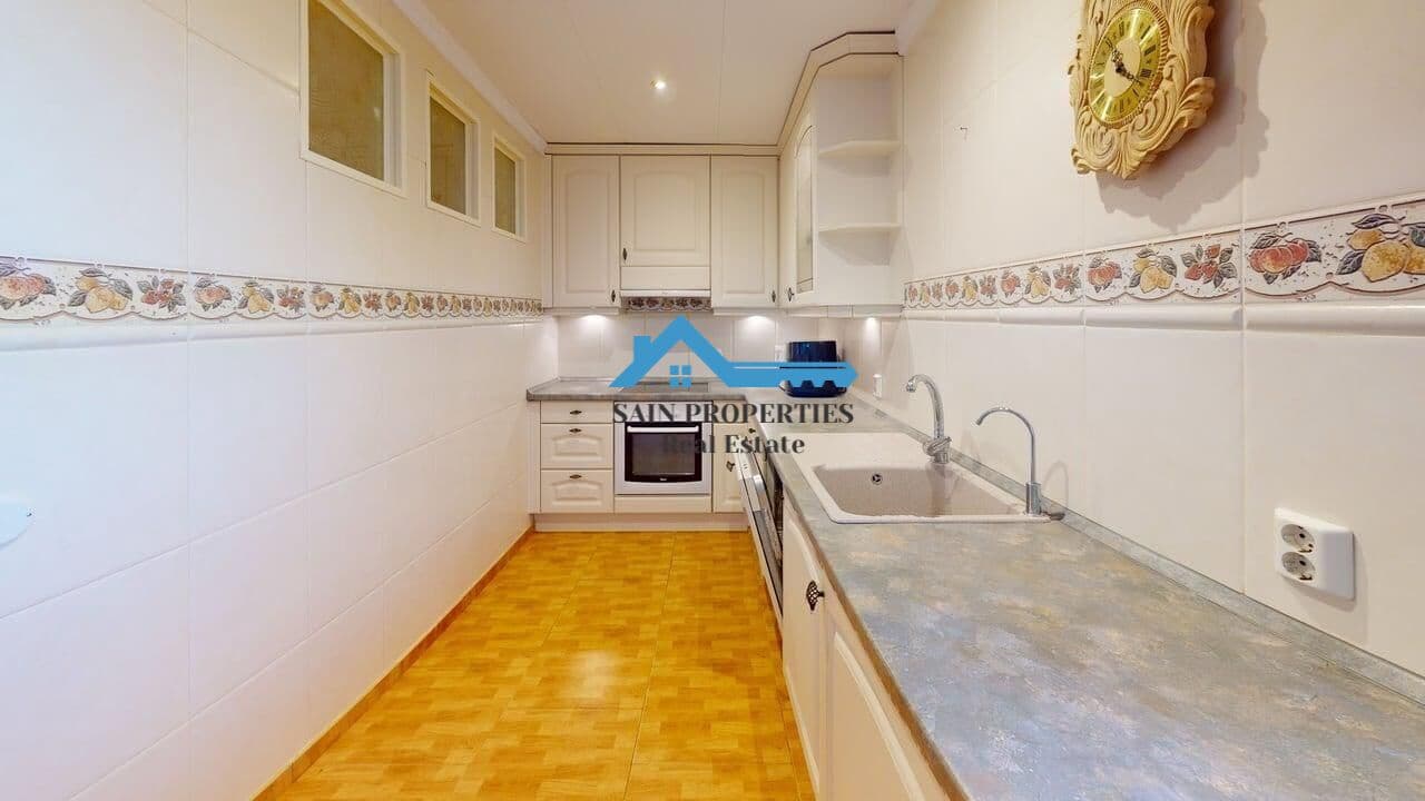 Chalet de 4 habitaciones en Alfaz del Pi / L'Alfàs del Pi en venta con piscina garaje - 850.000 € (Ref: 9446300)