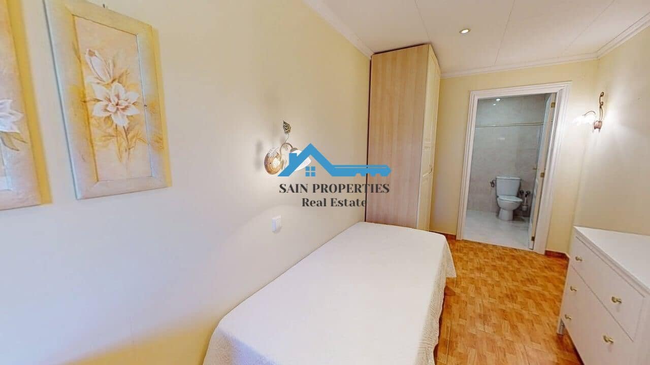 Chalet de 4 habitaciones en Alfaz del Pi / L'Alfàs del Pi en venta con piscina garaje - 850.000 € (Ref: 9446300)