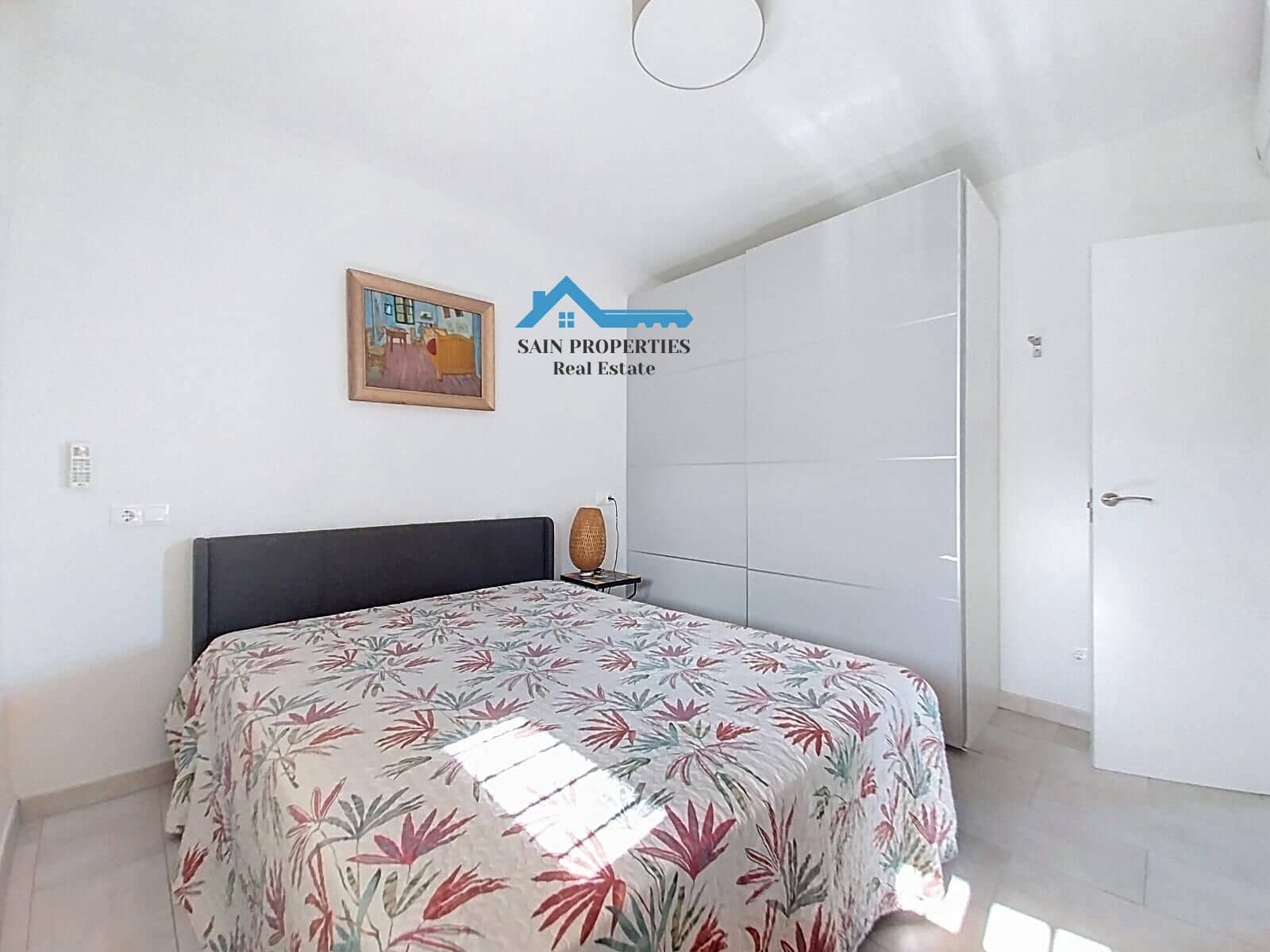 1 makuuhuone Kattohuoneisto myytävänä paikassa Albir mukana uima-altaan - 199 000 € (Ref: 9446301)